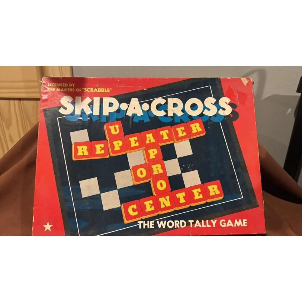 Vintage  copyright1952  Ship A Cross Word Tally Game Cadaco Ellis